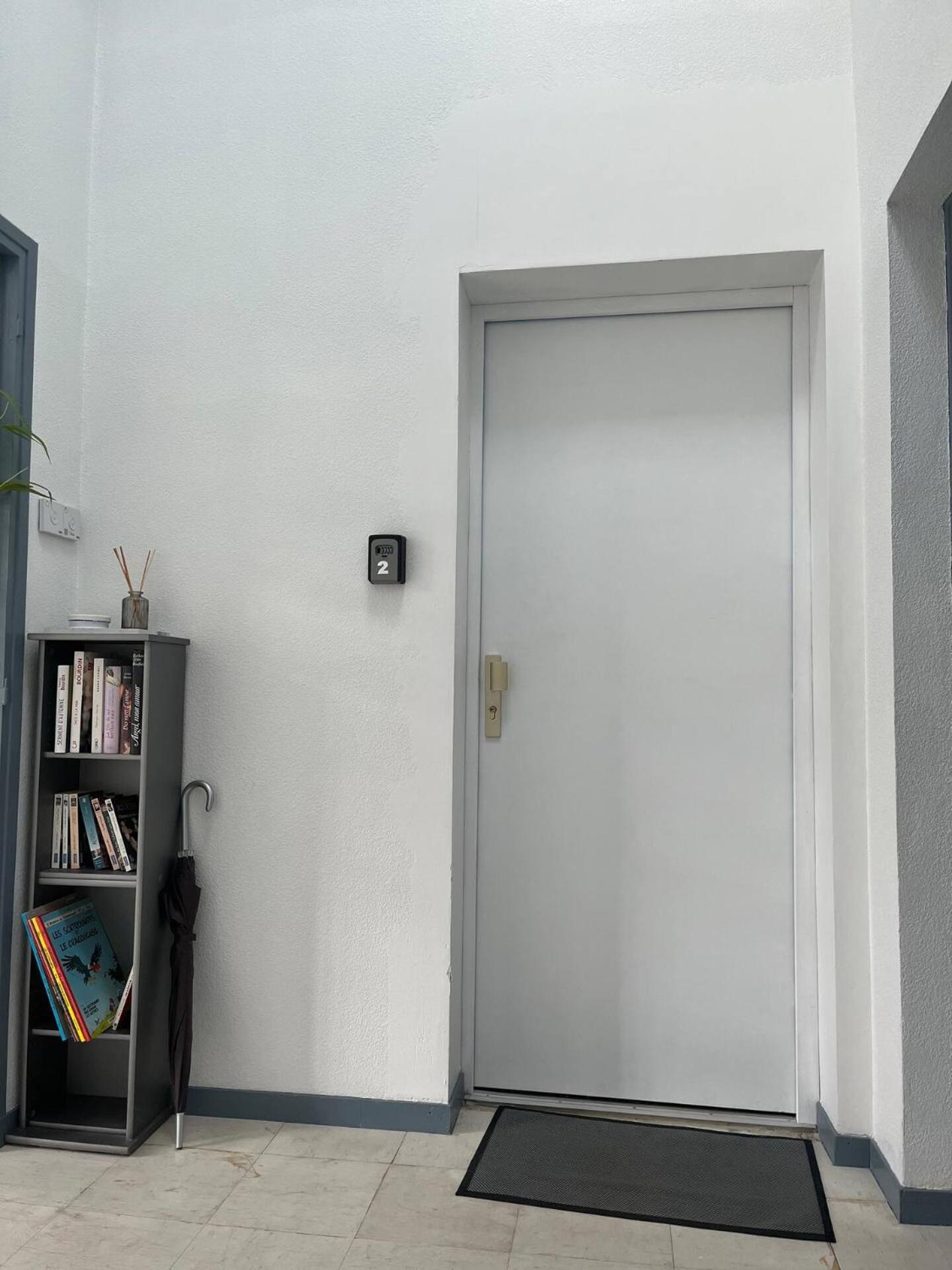En Centre Apartment